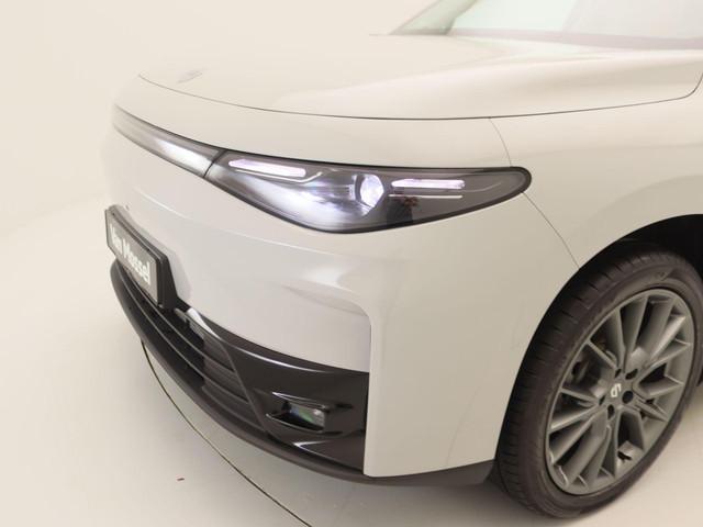 Leapmotor C10
