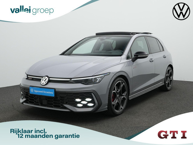 Volkswagen Golf 2025 Benzine