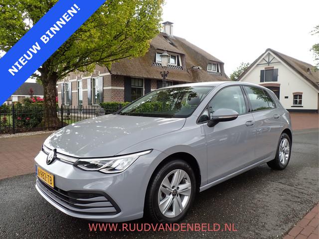 Volkswagen Golf 2022 Benzine