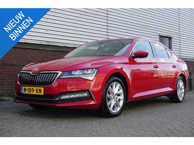 Skoda Superb 2022 Hybride