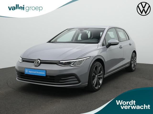 Volkswagen Golf 2022 Benzine