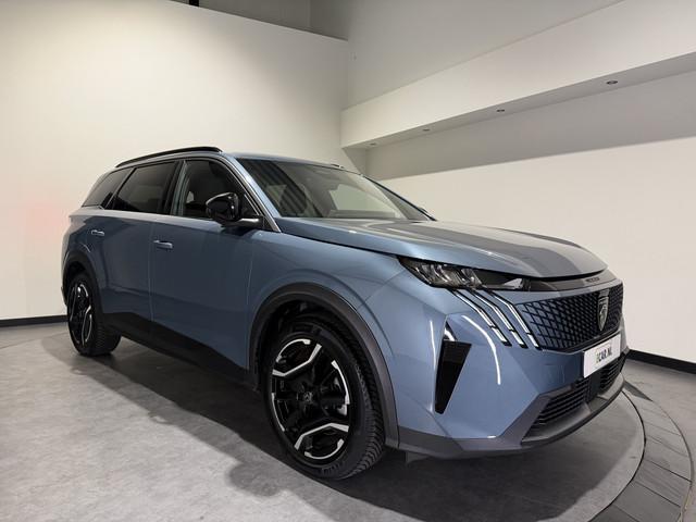 Peugeot E-5008