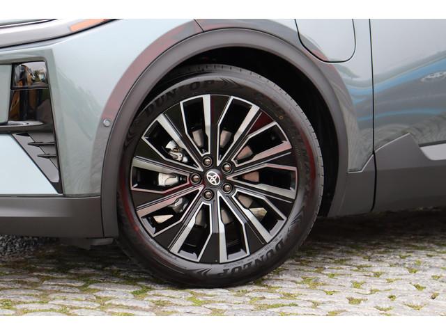 Toyota CHR +