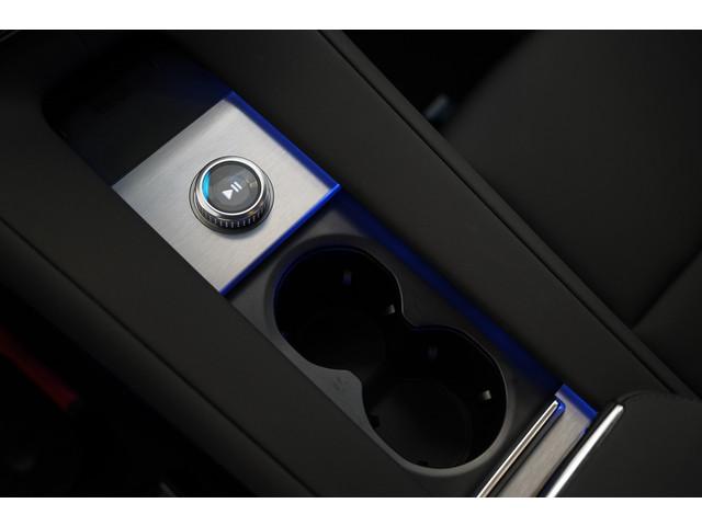 Polestar 4