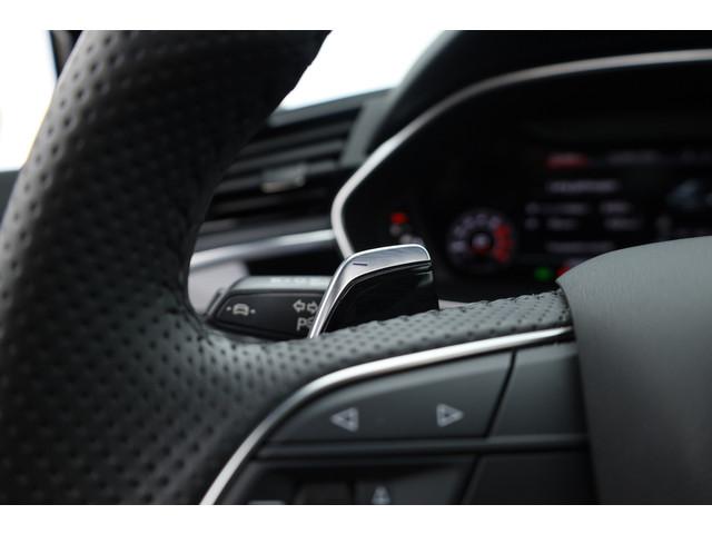 Audi RSQ3