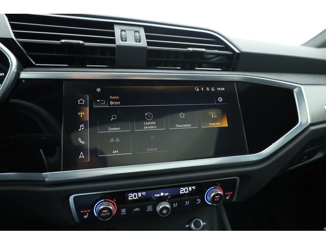 Audi RSQ3