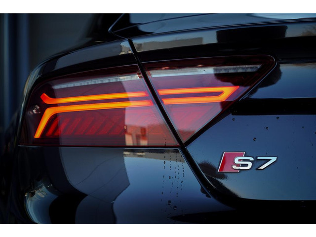 Audi S7