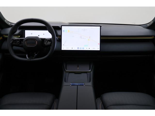 Lynk & Co 08