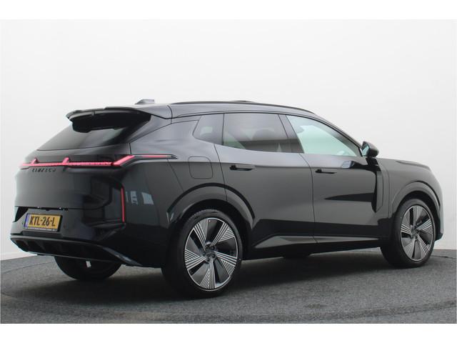 Lynk & Co 08