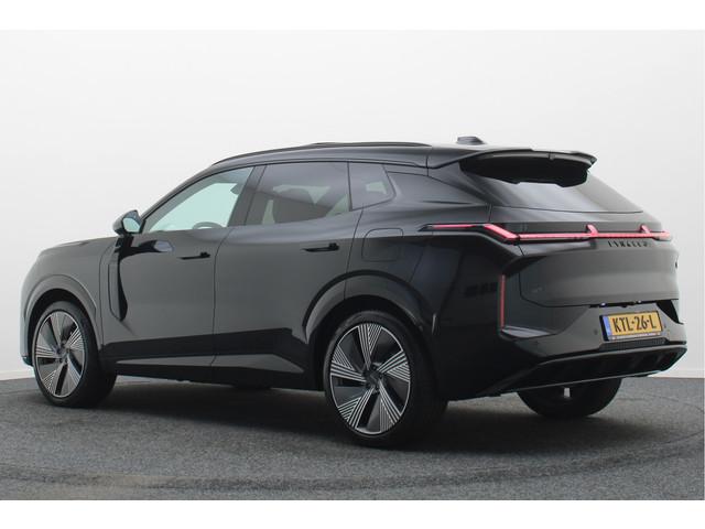 Lynk & Co 08