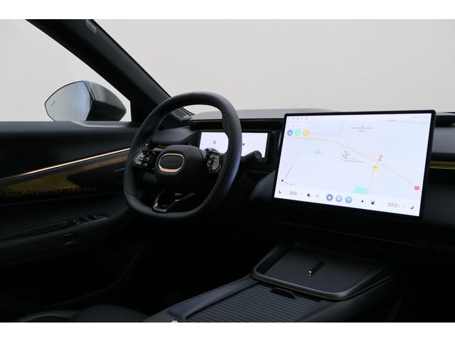Lynk & Co 08