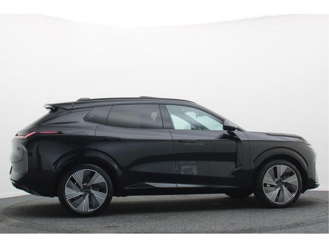 Lynk & Co 08