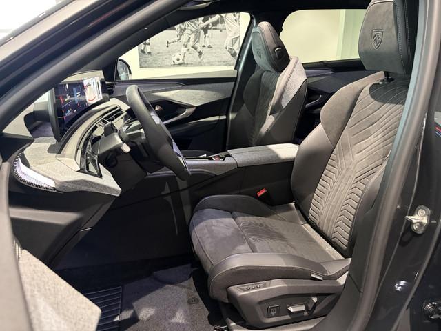 Peugeot E-5008