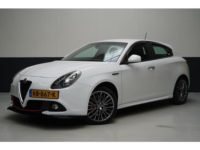 Alfa Romeo Giulietta 2017 Benzine