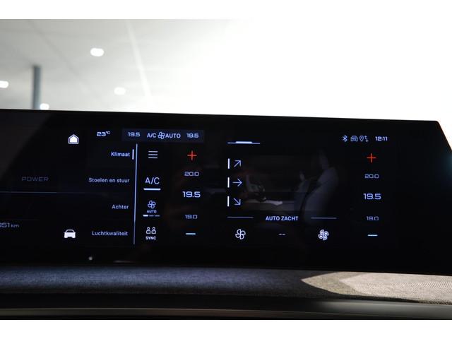 Peugeot E-5008