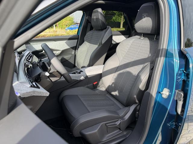 Peugeot E-3008