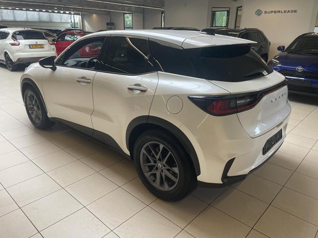 Lexus LBX