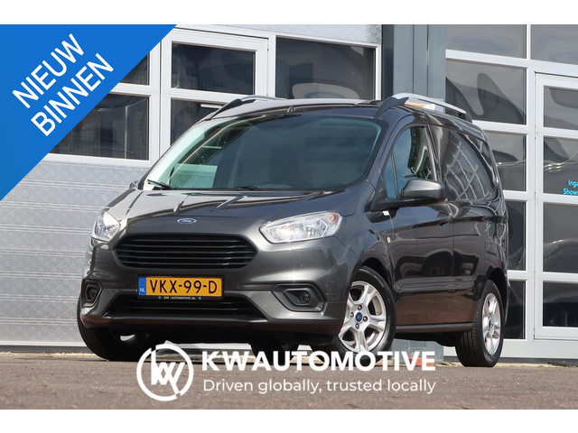 Ford Transit Courier 2021 Benzine