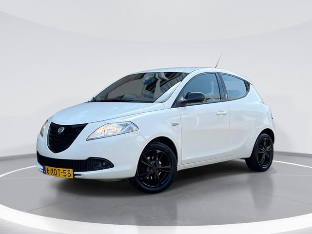 Lancia Ypsilon 2014 Benzine