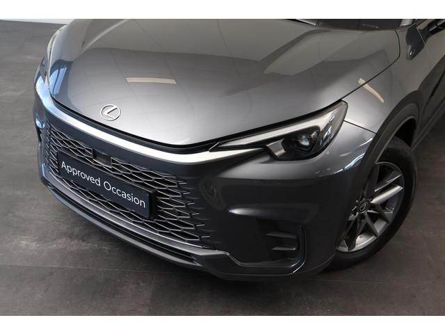 Lexus LBX