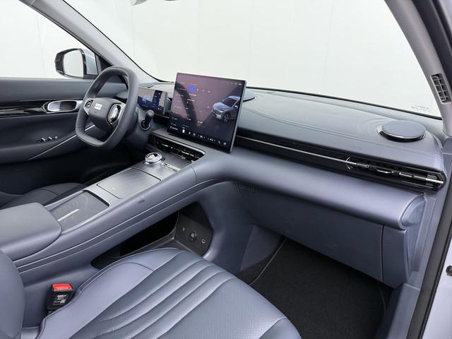 Geely E5