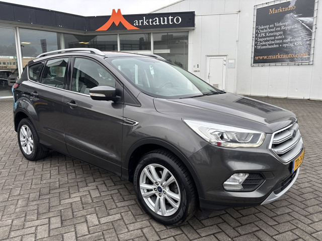Ford Kuga 2018 Benzine