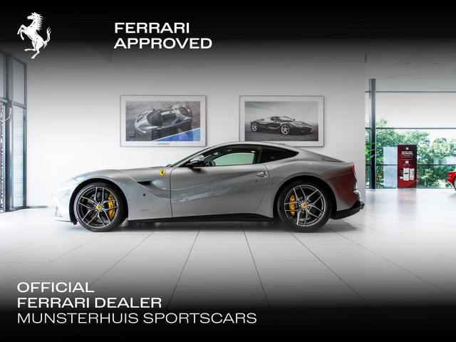 Ferrari F12 2015 Benzine