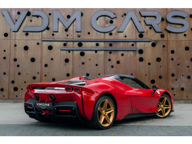 Ferrari SF90 Spider