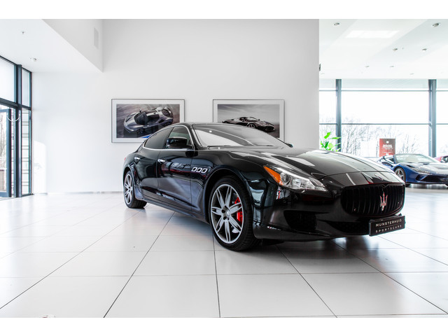 Maserati Quattroporte