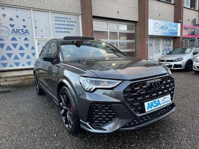 Audi RSQ3