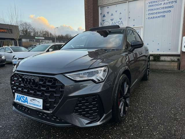 Audi RSQ3