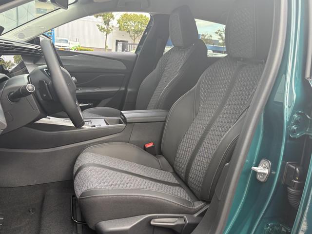 Peugeot E-308