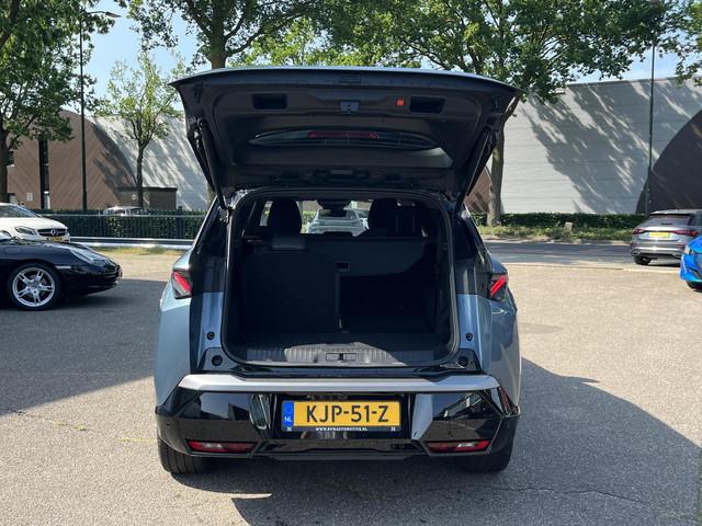 Peugeot E-5008