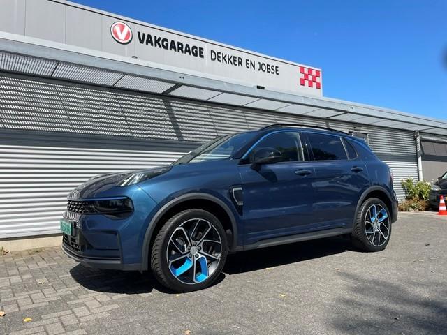 Lynk & Co 01