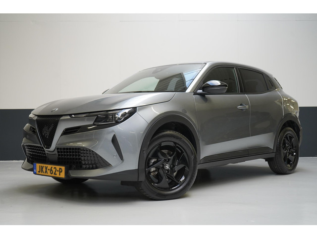 Alfa Romeo Junior 2025 Hybride