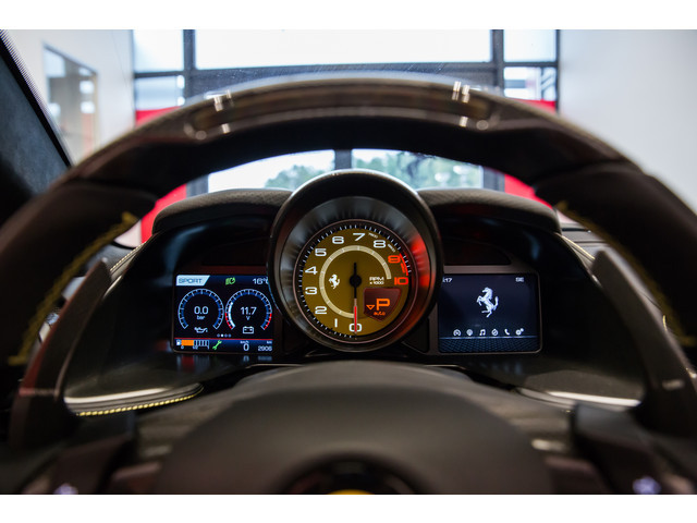 Ferrari 812 GTS