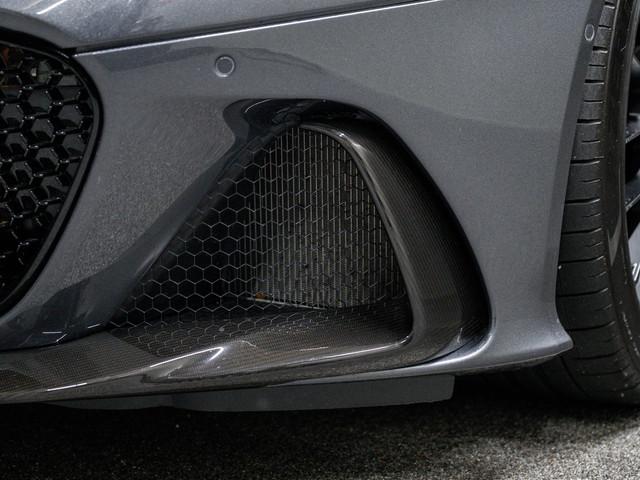 Aston Martin DBS