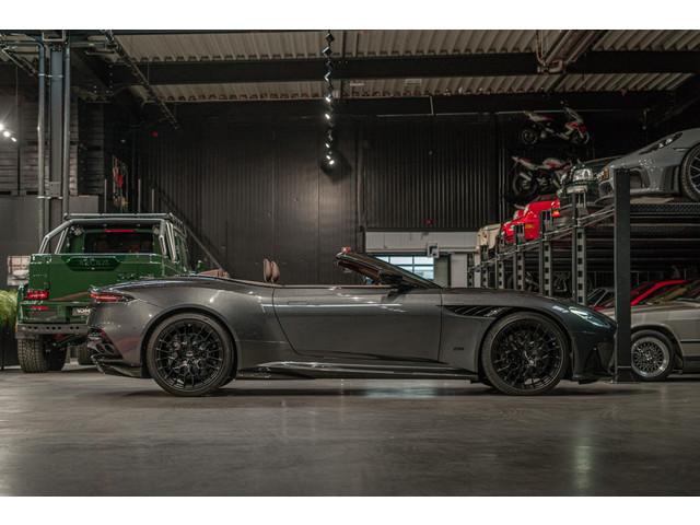 Aston Martin DBS