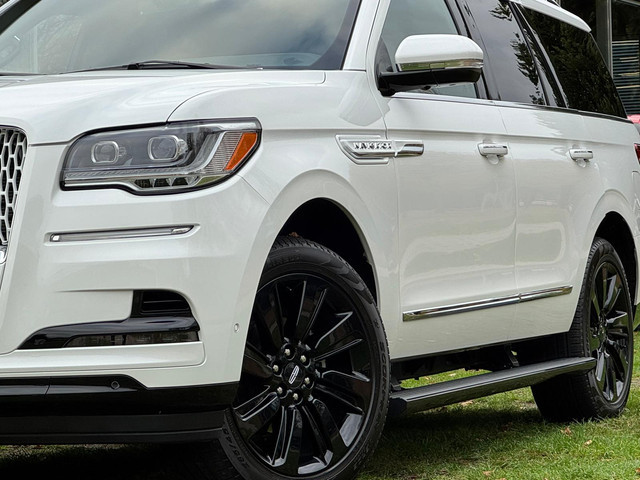 Lincoln Navigator