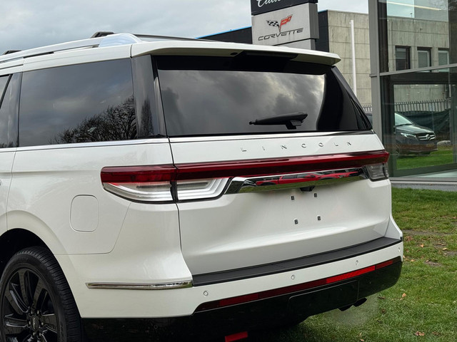 Lincoln Navigator