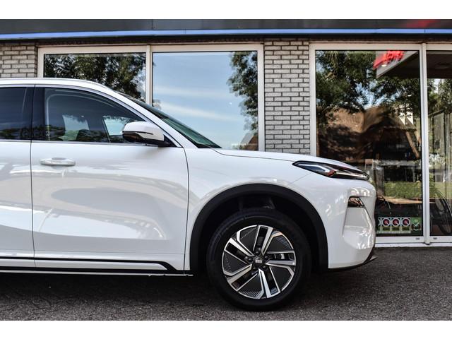 Geely Starray EM-i