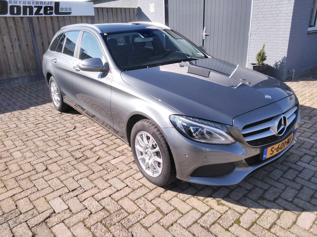 Mercedes-Benz C-Klasse 2016 Benzine