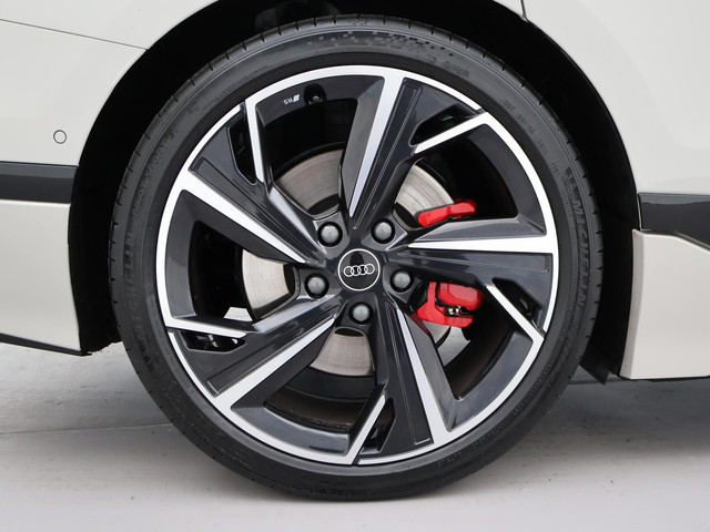 Audi A6 Avant e-tron