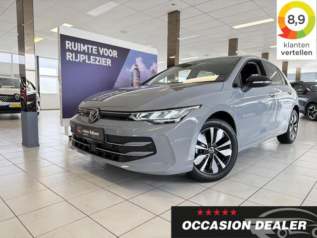 Volkswagen Golf 2025 Benzine