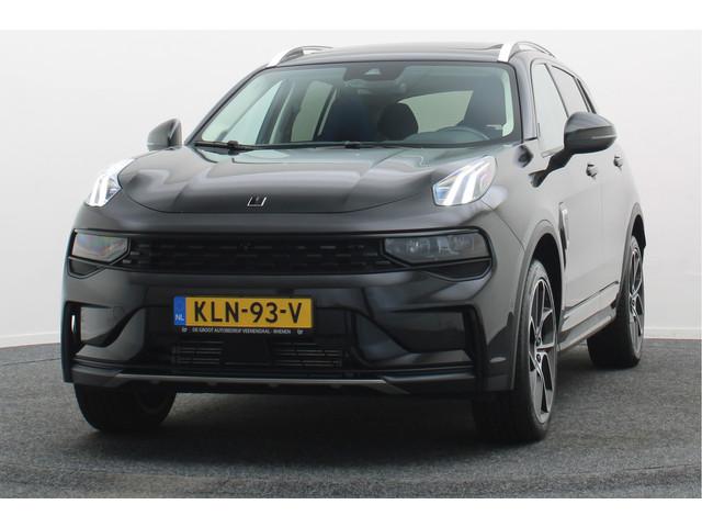Lynk & Co 01