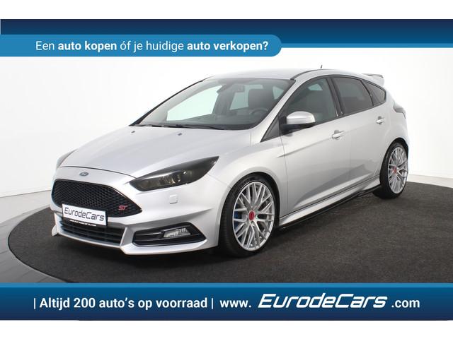 Ford Focus 2015 Benzine