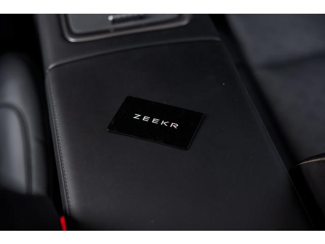 Zeekr 7X