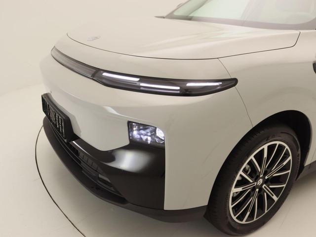 Leapmotor B10