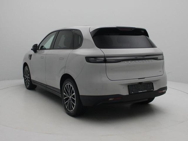 Leapmotor B10