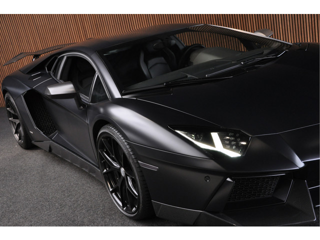 Lamborghini Aventador